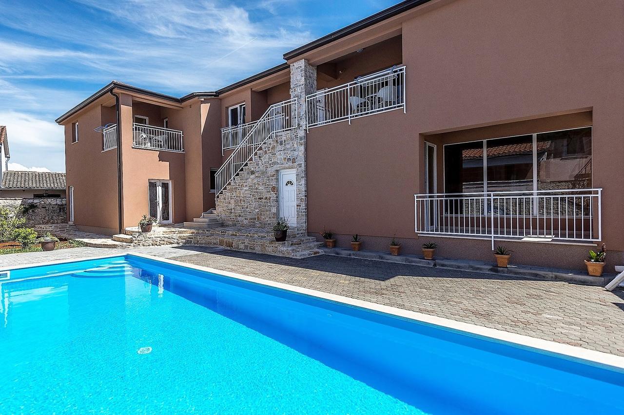Villa Valtrazza Tar-Vabriga エクステリア 写真