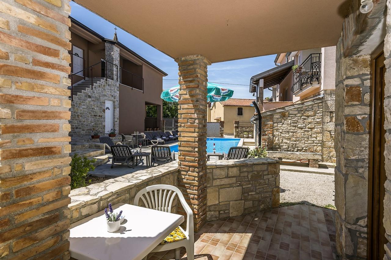 Villa Valtrazza Tar-Vabriga エクステリア 写真