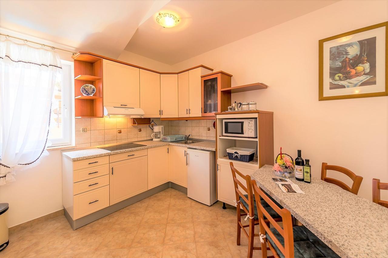 Villa Valtrazza Tar-Vabriga 部屋 写真