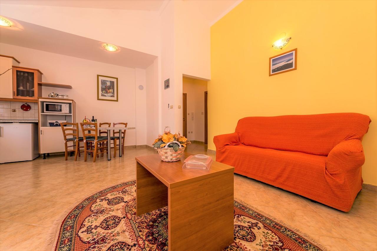 Villa Valtrazza Tar-Vabriga 部屋 写真