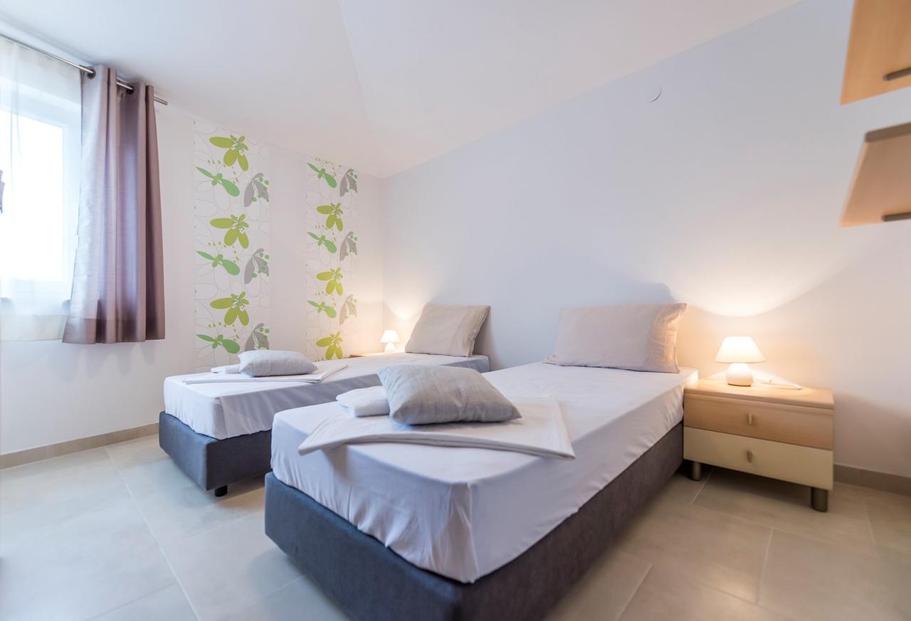 Villa Valtrazza Tar-Vabriga エクステリア 写真