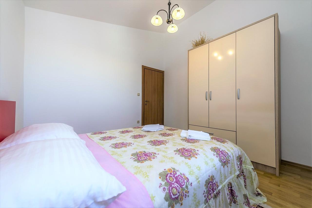 Villa Valtrazza Tar-Vabriga エクステリア 写真