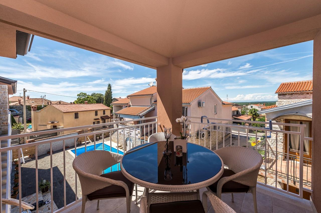Villa Valtrazza Tar-Vabriga エクステリア 写真