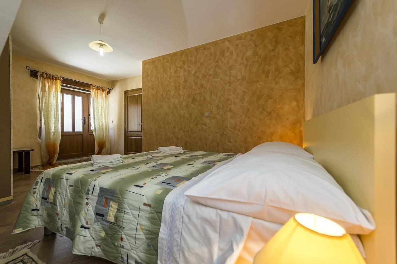 Villa Valtrazza Tar-Vabriga エクステリア 写真