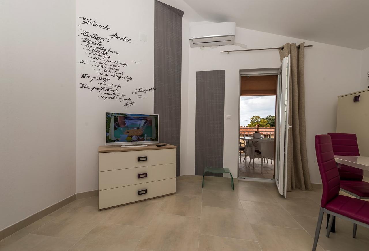 Villa Valtrazza Tar-Vabriga エクステリア 写真